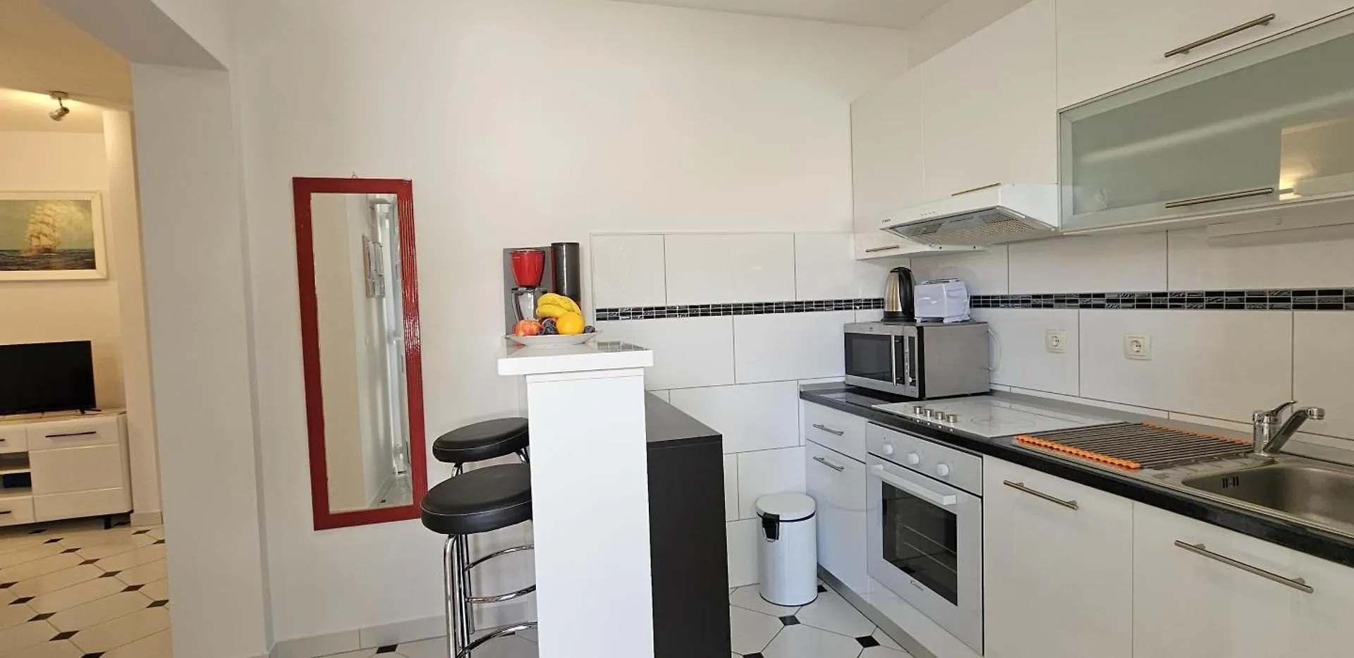Spacious Villa Lush Garden Private Access To Beach Trogir Holiday home