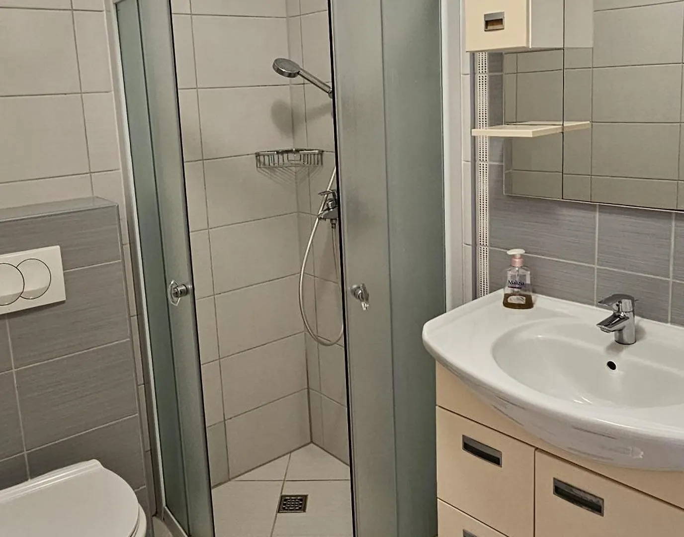 Spacious Villa Lush Garden Private Access To Beach Trogir Holiday home